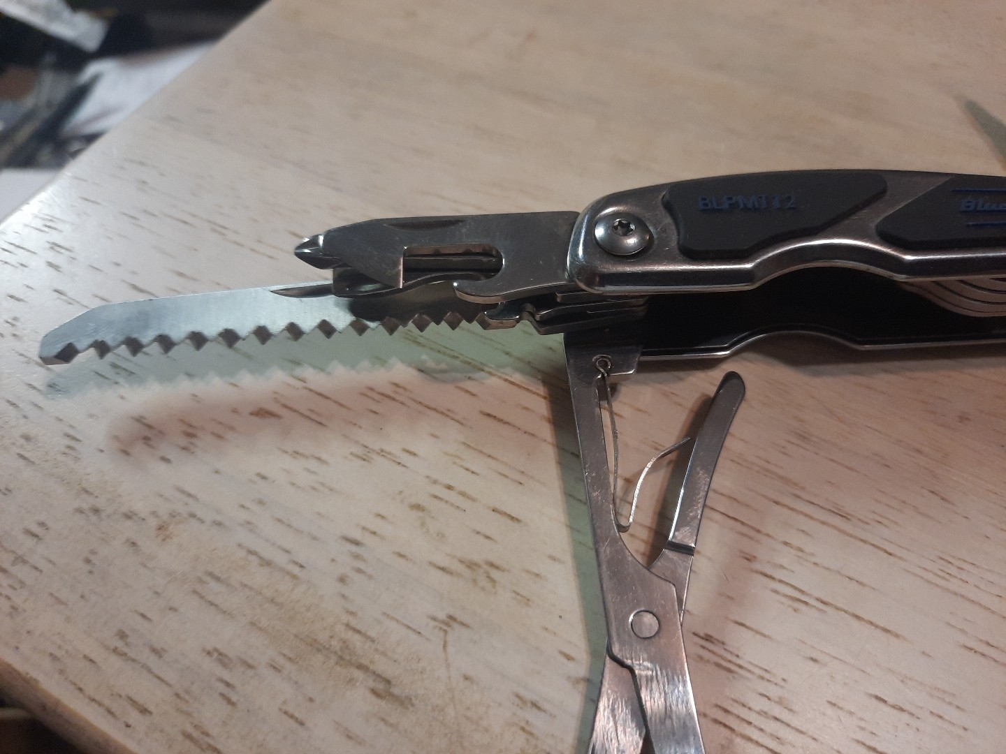BLUE POINT BLPMT12 Multitool w/LED Work Light