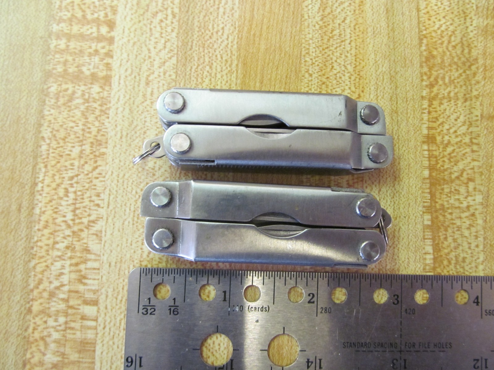 Lot of 8 Various brands inc. Winchester and Coast Multi Tools