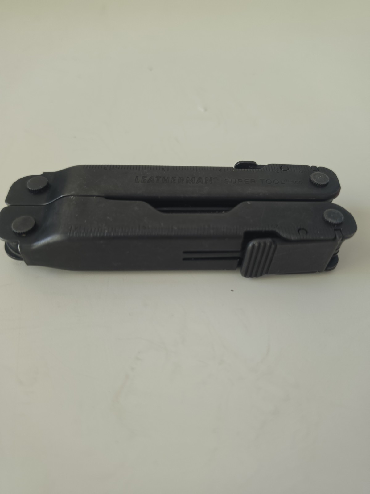 Leatherman Super Tool 300 Multi-tool Pliers! BLACK OXIDE!