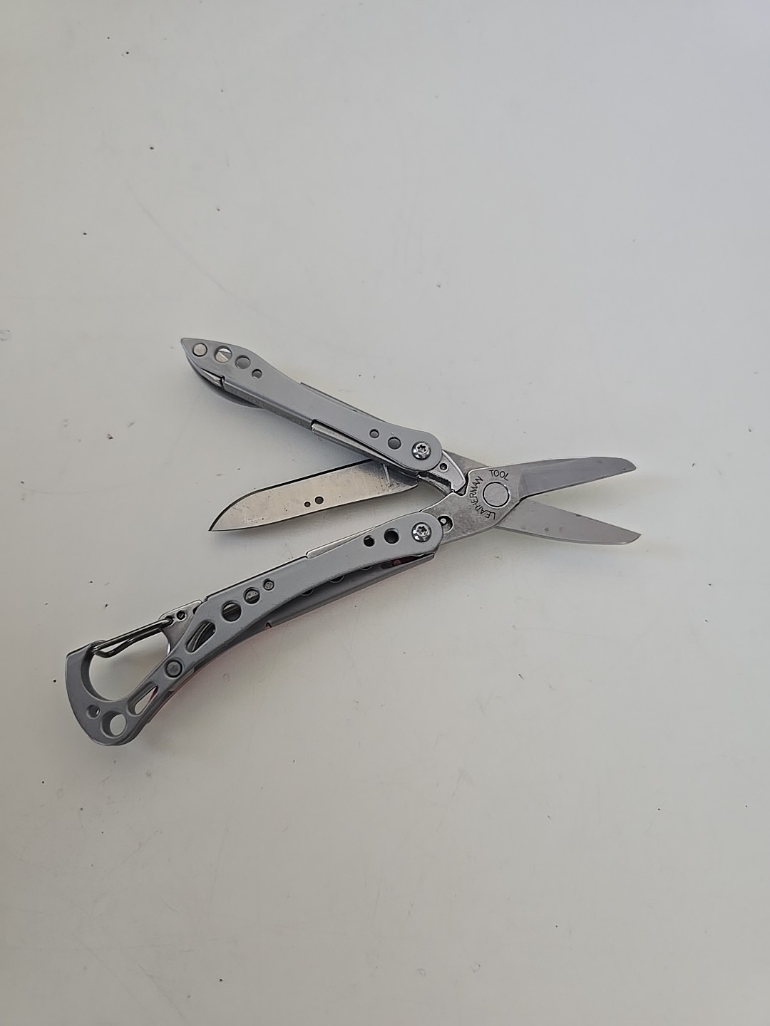 Leatherman Style CS Multi-Tool Pocket Knife Pink Breast Cancer Awareness