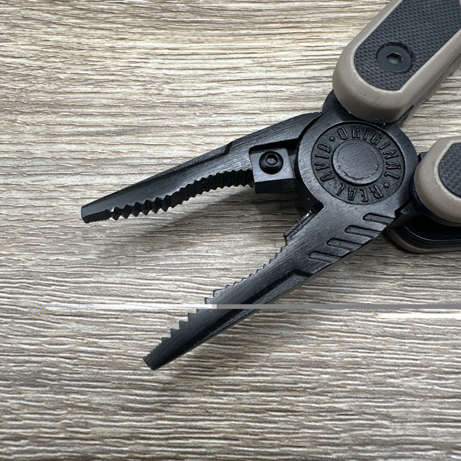 Real Avid Multi-Tool AR15 Hunting Rifle Tool Pliers Knife More!