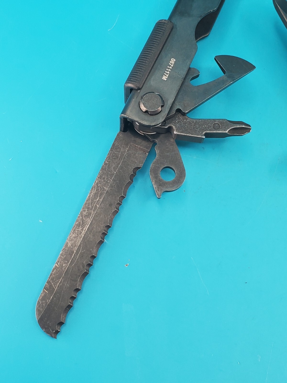 Gerber MP600 Black Oxide Multi-Tool Needle Nose Pliers!