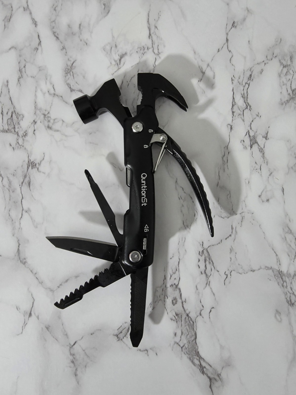 QuntionSt 12-in-1 Multitool with Hammer – Compact and Versatile Tool
