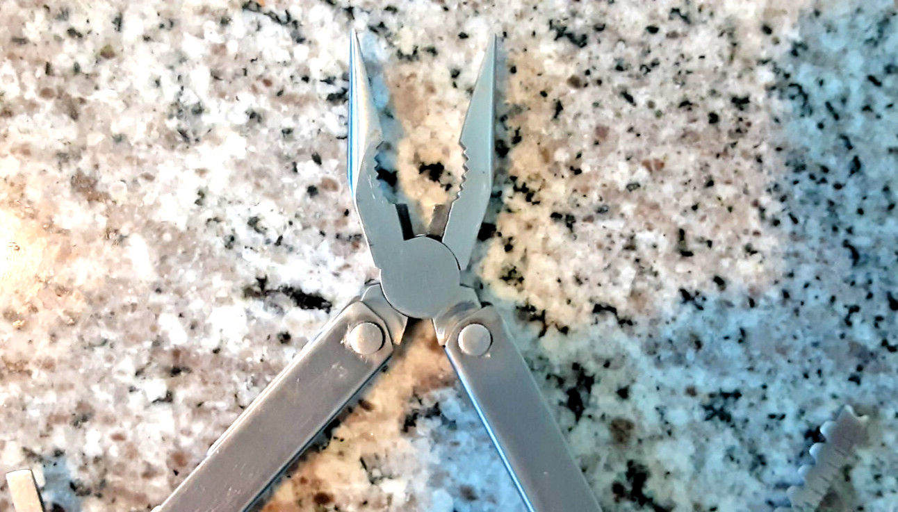 GRIP Stainless Multi-Tool Pliers