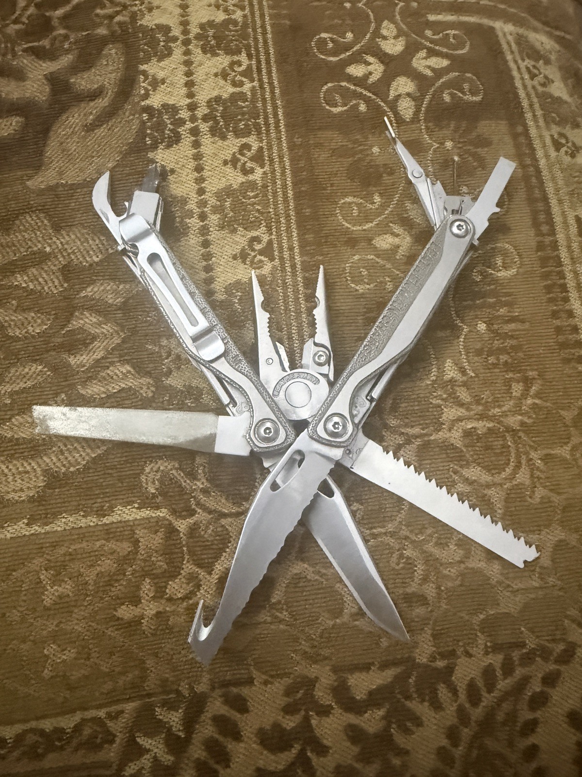 Leatherman Charge Ti Titanium Multi-Tool w/ Pocket Clip Tested Excellent Cond.