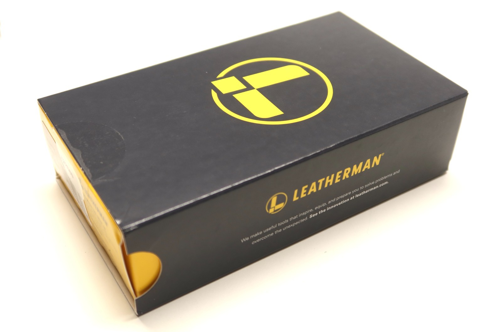 Leatherman Free T2 Pocket Knife Multipurpose Tool – 8 Tools Made in USA Box NEW
