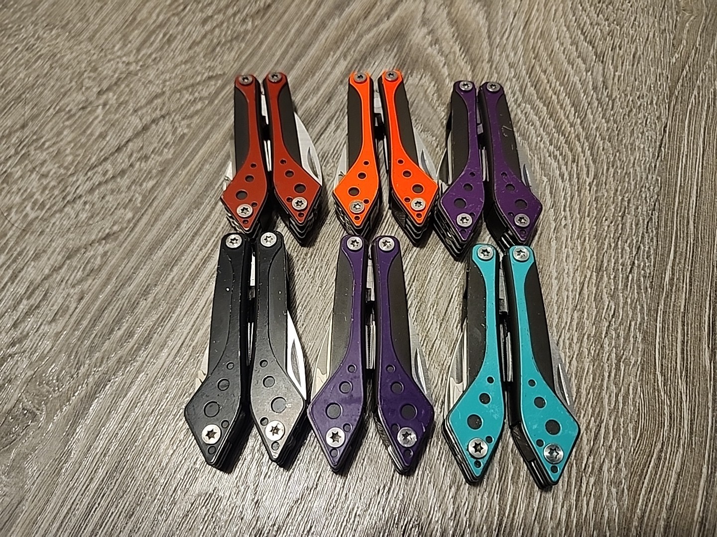Cabela’s 7-in-1 Small Multi-Tool – Used, Lot of 6