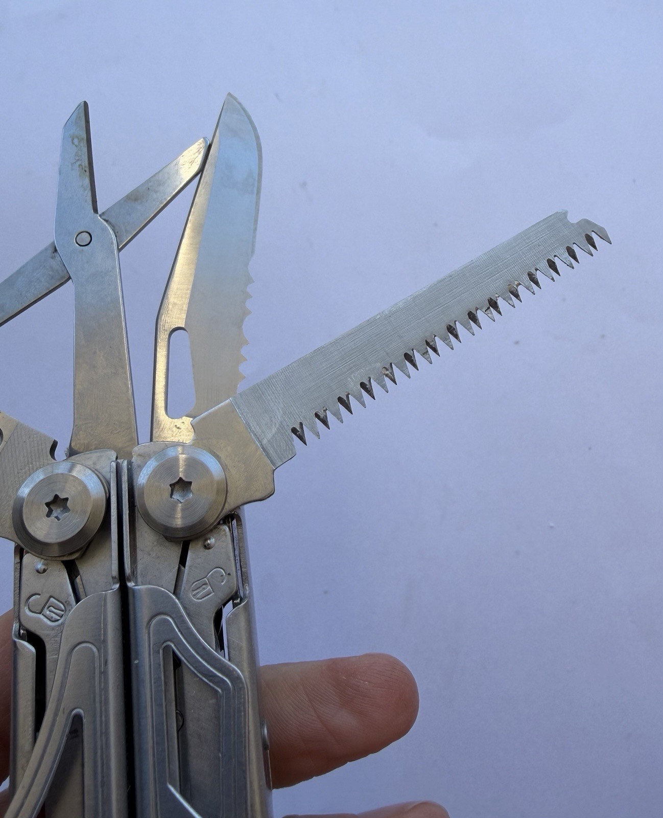 ROCKTOL MULTITOOL 22-IN-1 W/SHEATH & FIRE STARTER/WHISTLE & MORE, EXCELLENT
