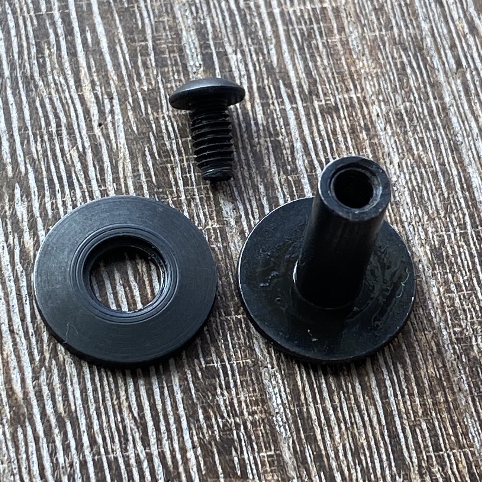 Leatherman MUT Parts Replacement Black Screws/Bolt/Pin for blade/pliers/wood saw