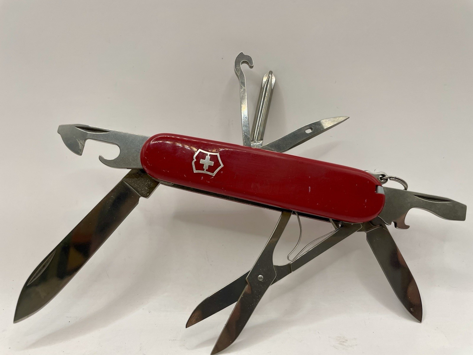 Swiss Army Original Knife Red SUPER TINKER Victorinox 8 Tools #B