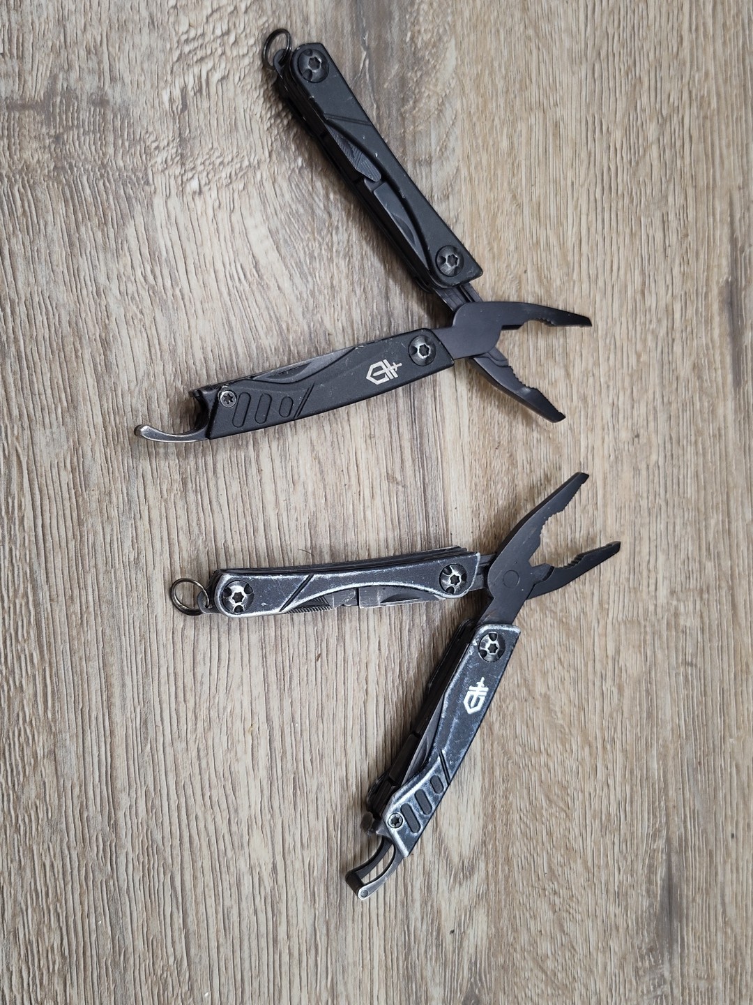 Lot U 2 Gerber Dime Multi Tool Pliers Knife Tools