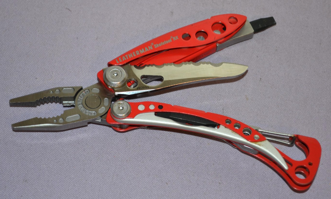 OEM Leatherman Skeletool RX Red Multi-Tool Knife, Pliers & Other Tools — Great