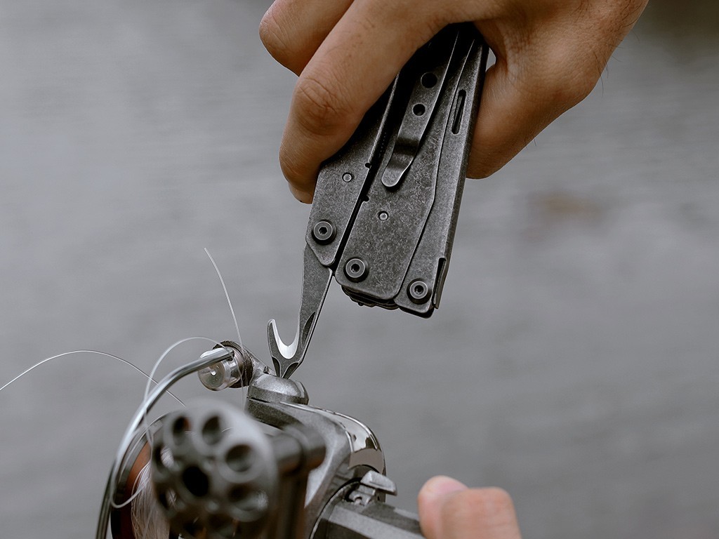 NexTool Flagship Pro Multi Tool DSW Several Essential Tools w/Stainless Handles