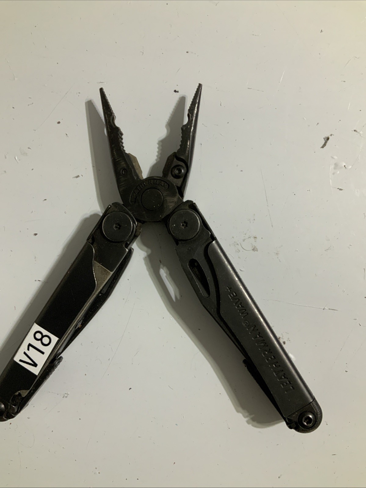 Leatherman Wave Plus + Multi-Tool! FAST SHIPPING! BLACK OXIDE – V18