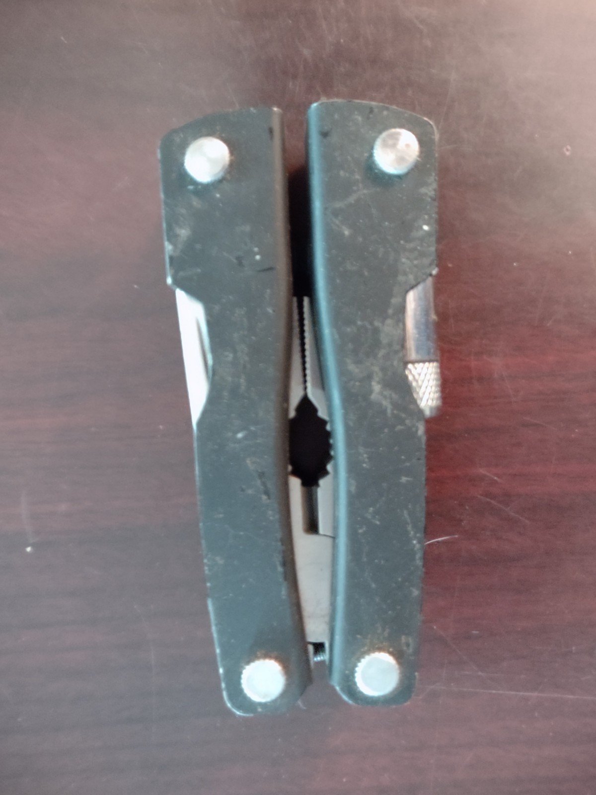 eddie bauer multitool