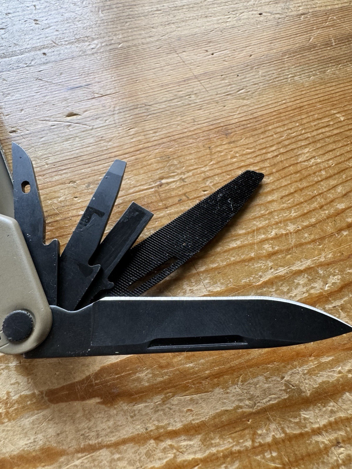 Leatherman Rebar Coyote Tan Multi-Tool Knife Pliers & Other Tools – Excellent