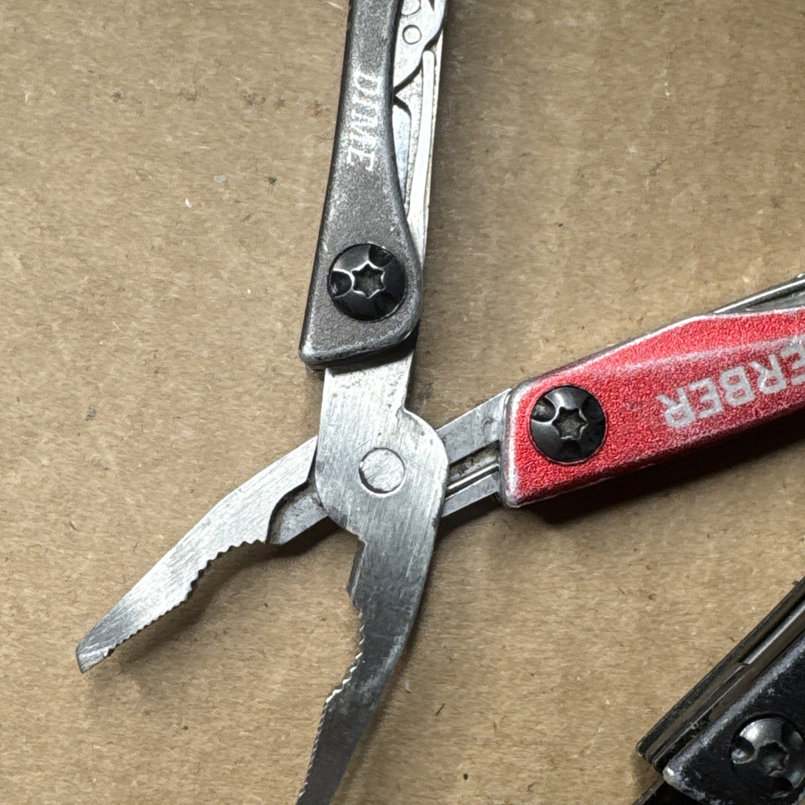 (2) Gerber Dime Multi Tools And (1) Gerber Clutch