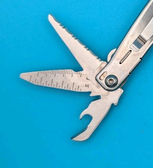 Leatherman Bolster 13 Tool Stainless Steel Multi-Tool!