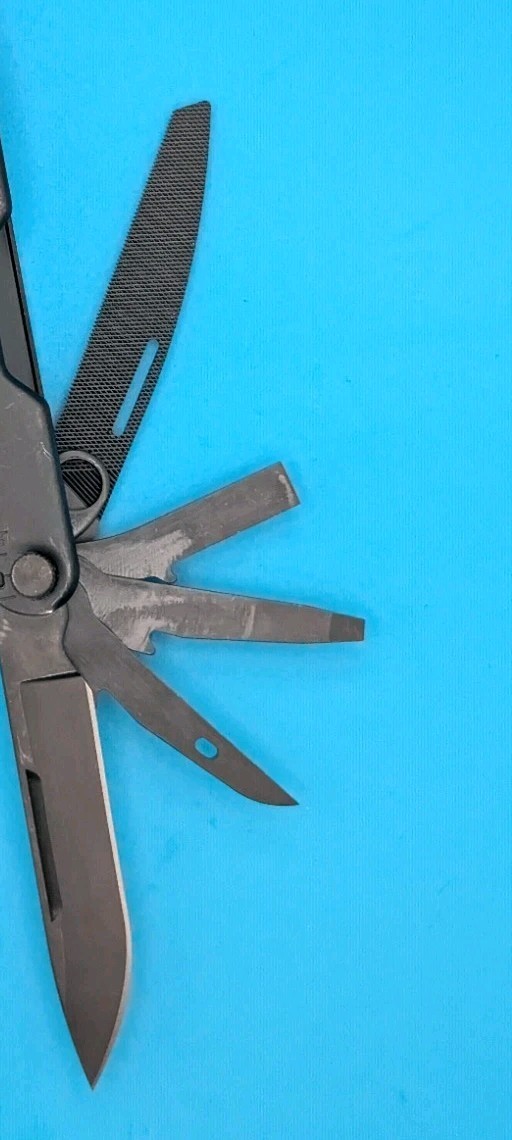 Leatherman Rebar Multi-Tool! Free Shipping! BLACK OXIDE! *SHEL CVCF*