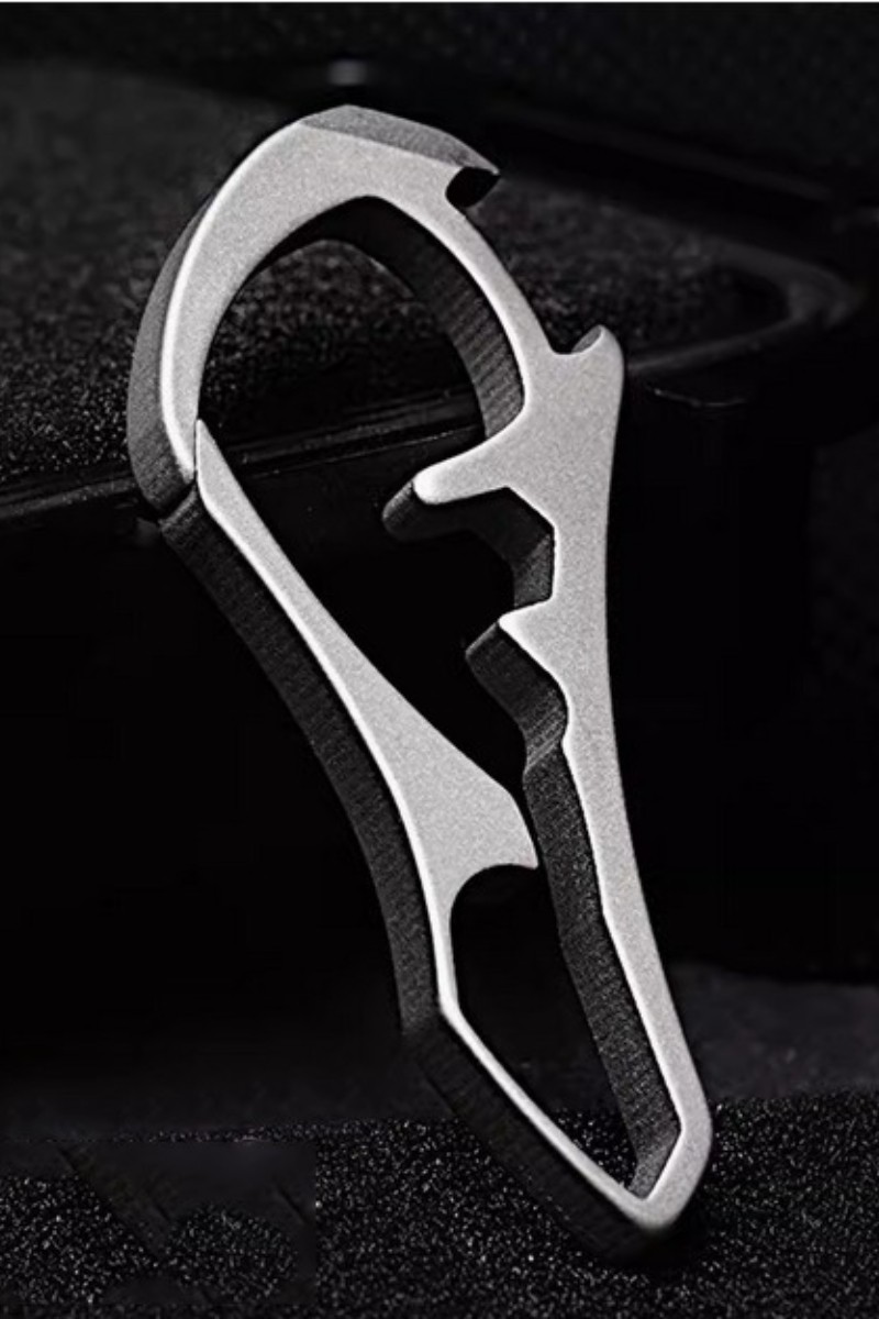 Outdoor Titanium Alloy Keychain Portable Multifunctional Car Pendant EDC Tool