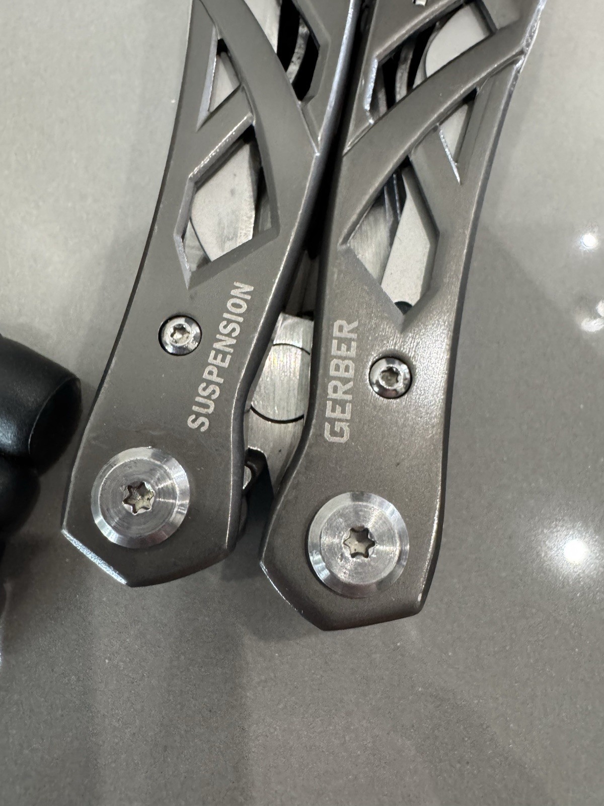 Gerber Suspension Multi-Tool Pliers Knife Silver