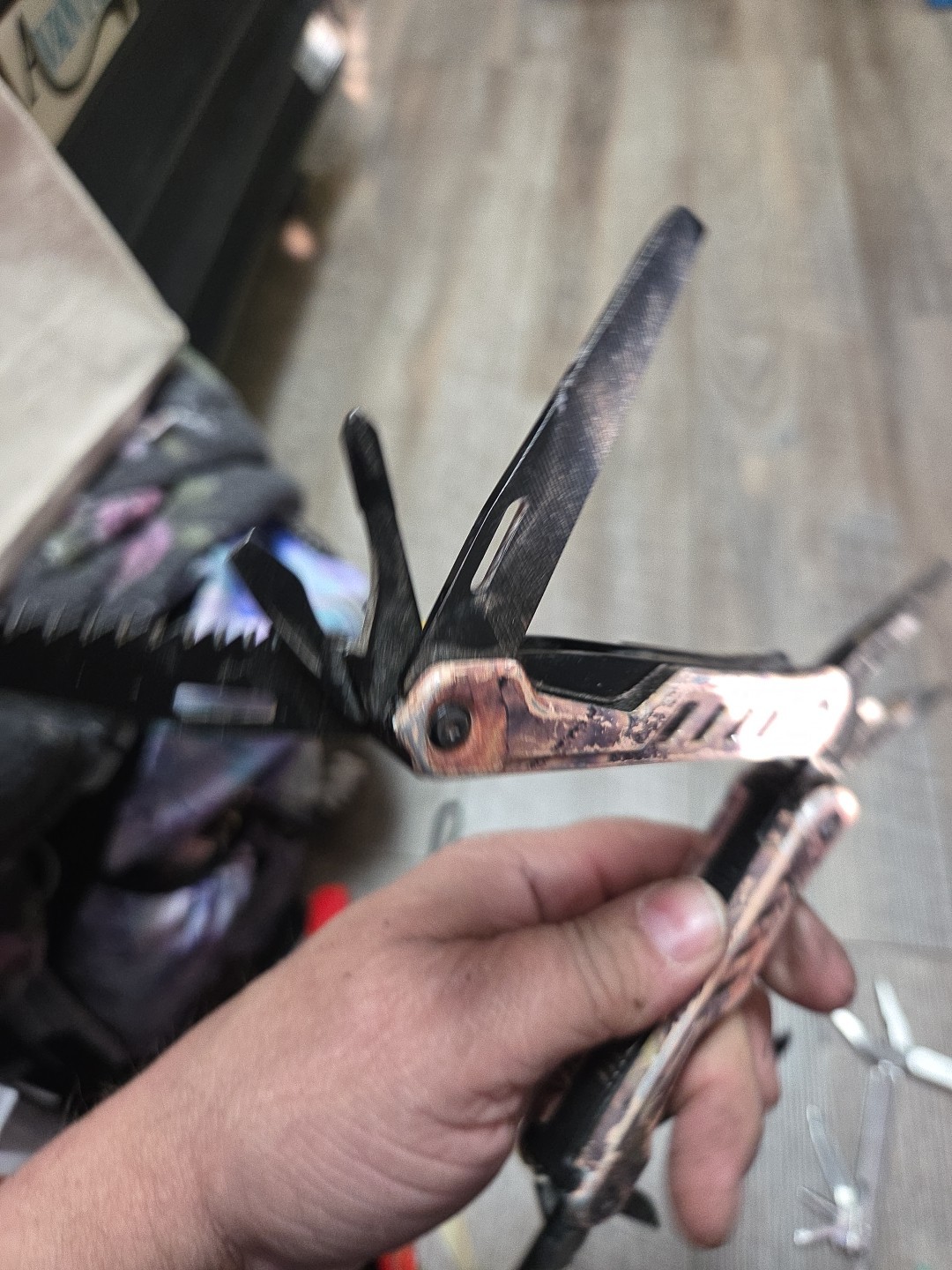 Camo Multi tool Pliers. Used Not Branded