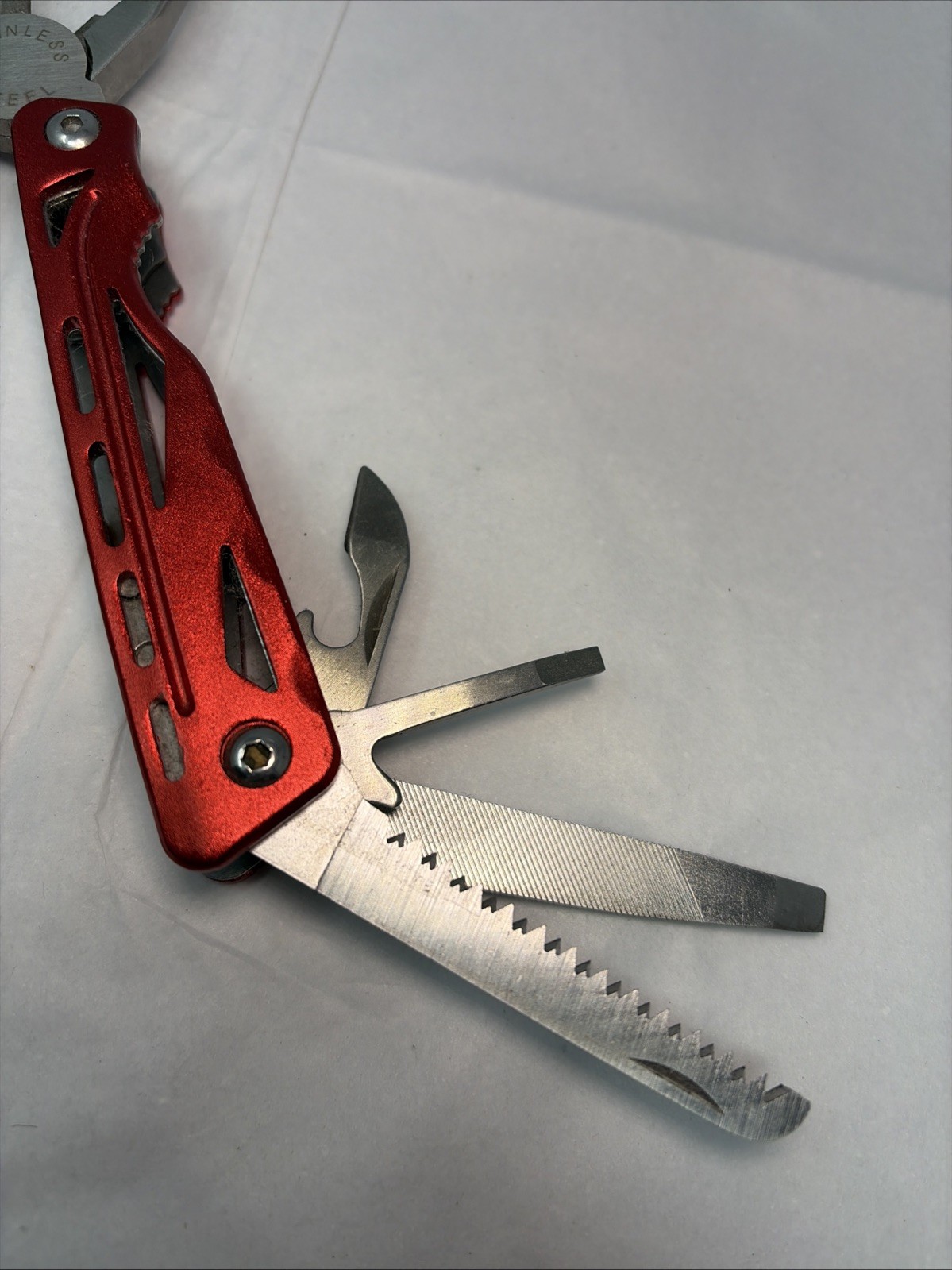 Snap-On Tools Red Multi-Tool Folding Pocket Knife w/ Pliers – Compact Tool