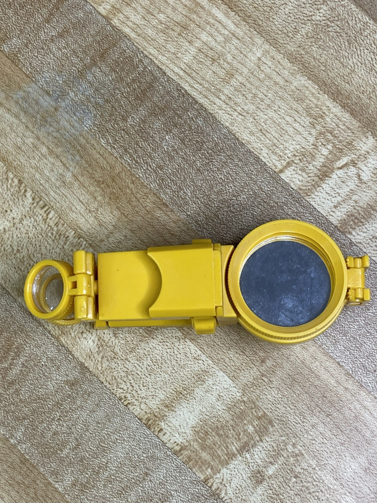 Ultimate Survival Explorer’s Multi-Functional Plastic Tool Compass/Binoculars