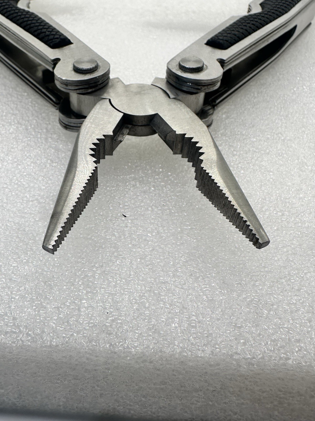 9-in-1 Stainless Steel Multi-Tool Pliers with Knife Screwdrivers Ruler