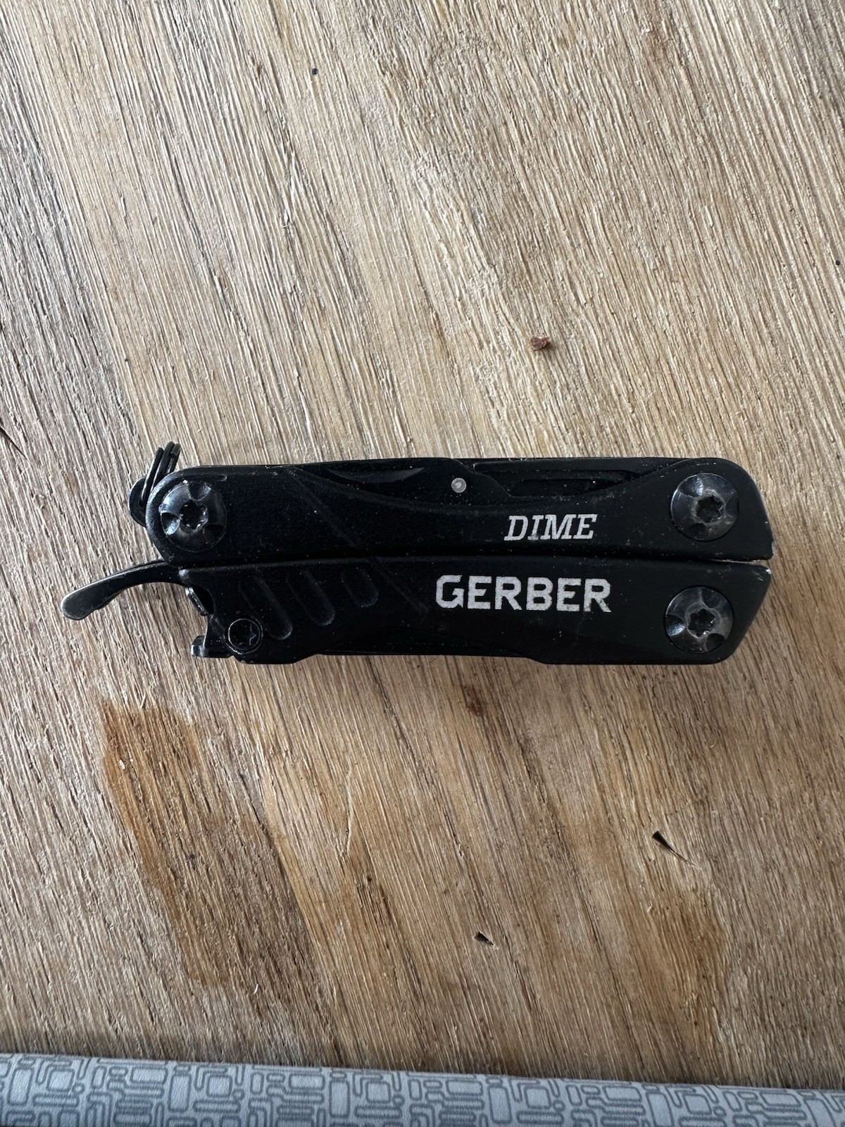 Gerber 30-000469 Dime Multi-Tool – Black