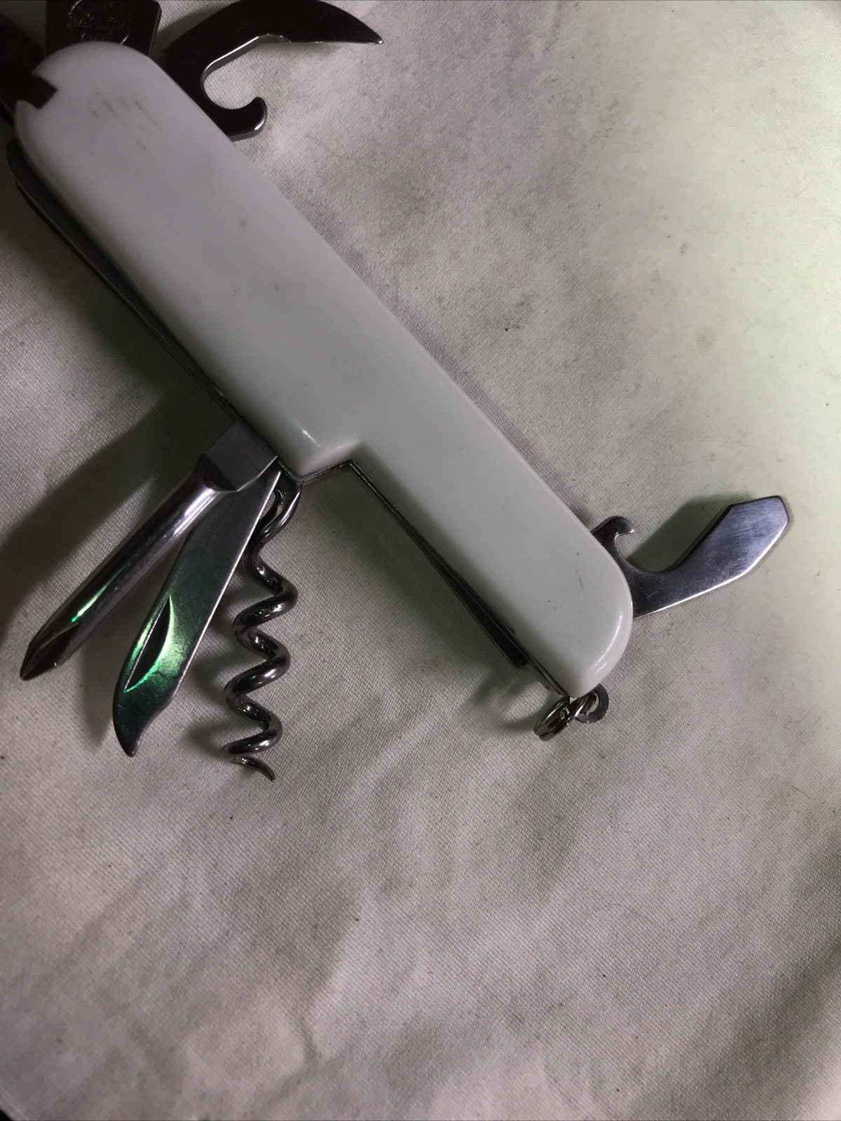 Barlow Stainless China Survival Pocket knife missing 1 Tweezer Exc Condition!!!!