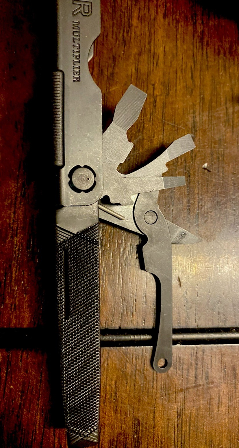 ORIGINAL Gerber MP600 Needle Nose Multi-Plier Multitool W/Belt Sheath – USA