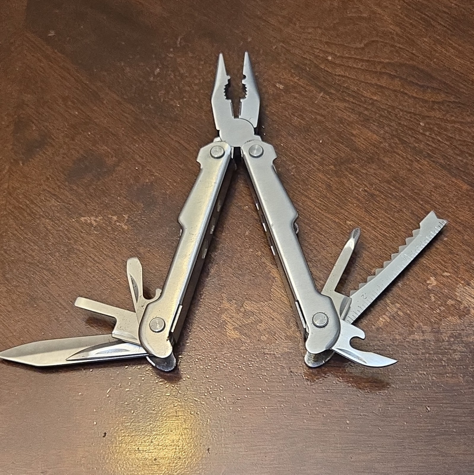 Protocol Stainless Steel 10-in-1 Multi-Tool Pliers Knife Saw Screwdrivers Silver