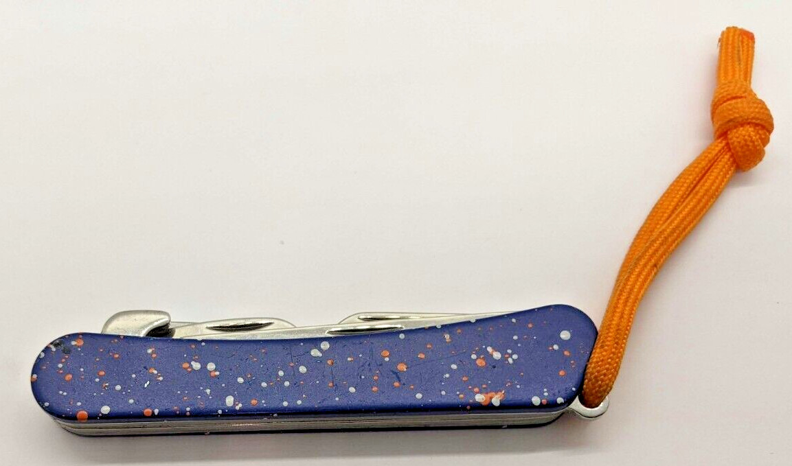 Gentleman’s Hardware 6-In-1 Fishing Multi-Tool Blue W/ Orange Gray Paint Splatte