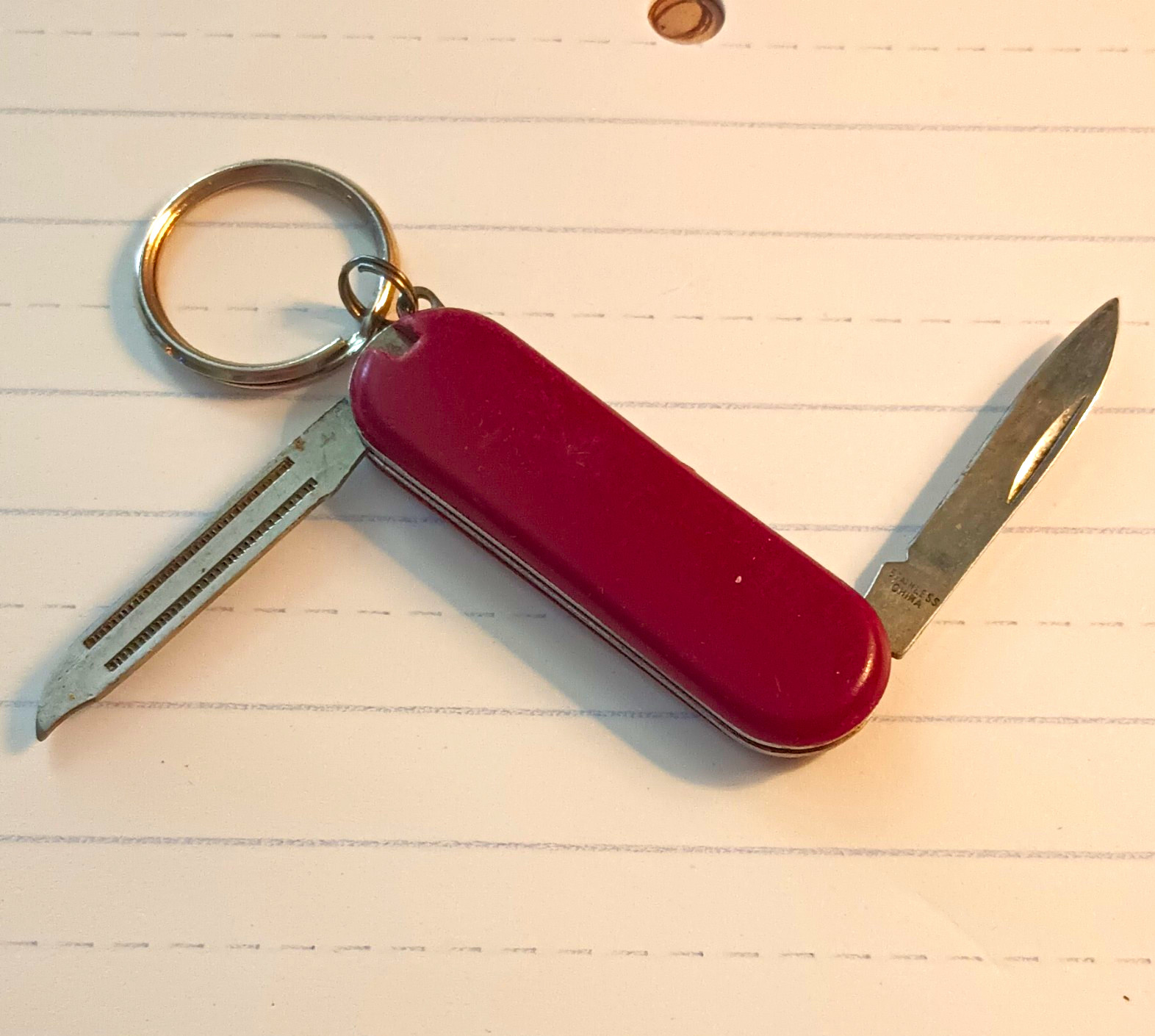 Red Keyring Multi-Tool Pocket Knife & Nail File, Straight Edge 1.5in Blade