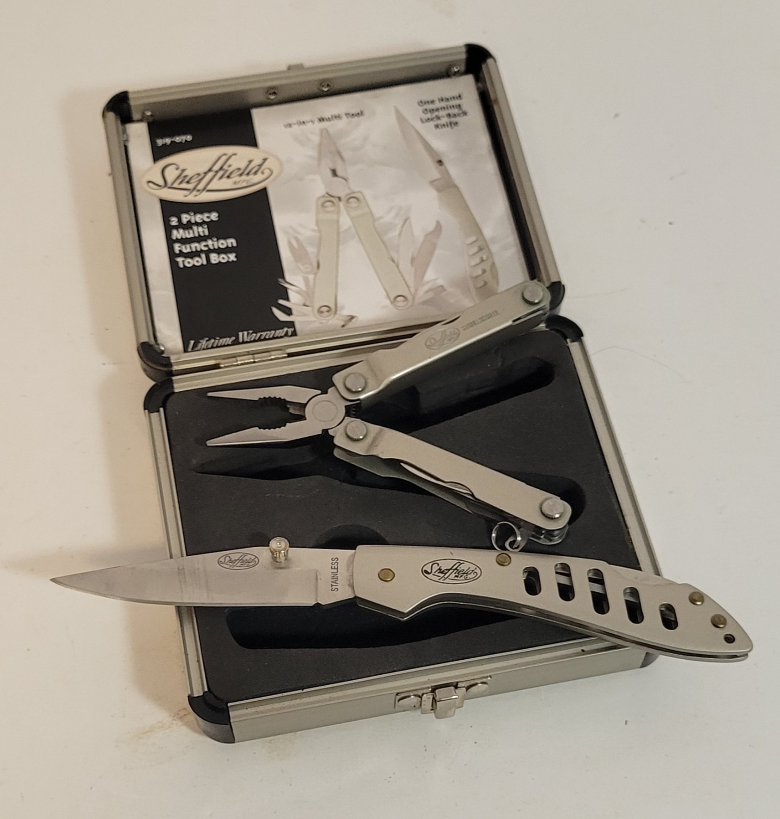 Sheffield MFG. 2 Piece Multi Function Tool Box, Knife