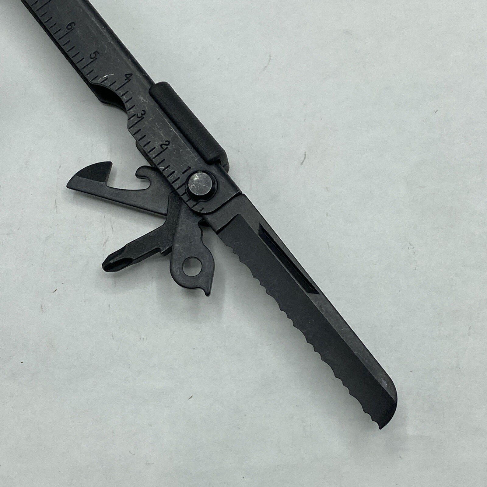 Gerber MP 600, Carbide Cutters, Needlenose – Black