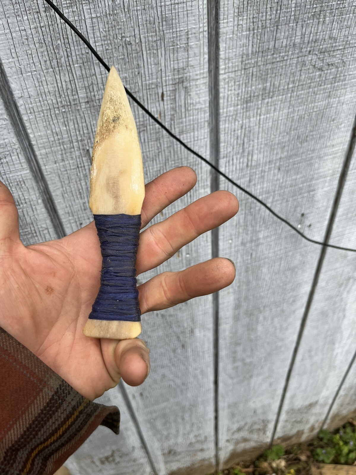 one time use 100% bone tool knife And Sheath With Zero Metal In It
