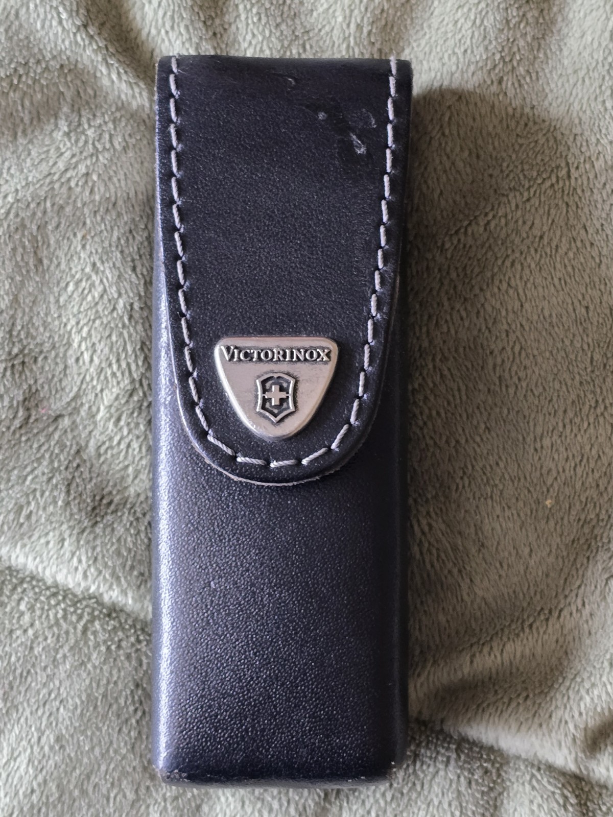 Victorinox (Swiss Army) Swiss Tool Multi Tool – Pliers & Sheath
