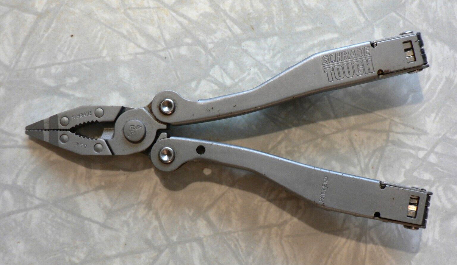 Vintage Schrade Tough Tool MultiTool ST1 Series 1-2 Transition Crossover Example