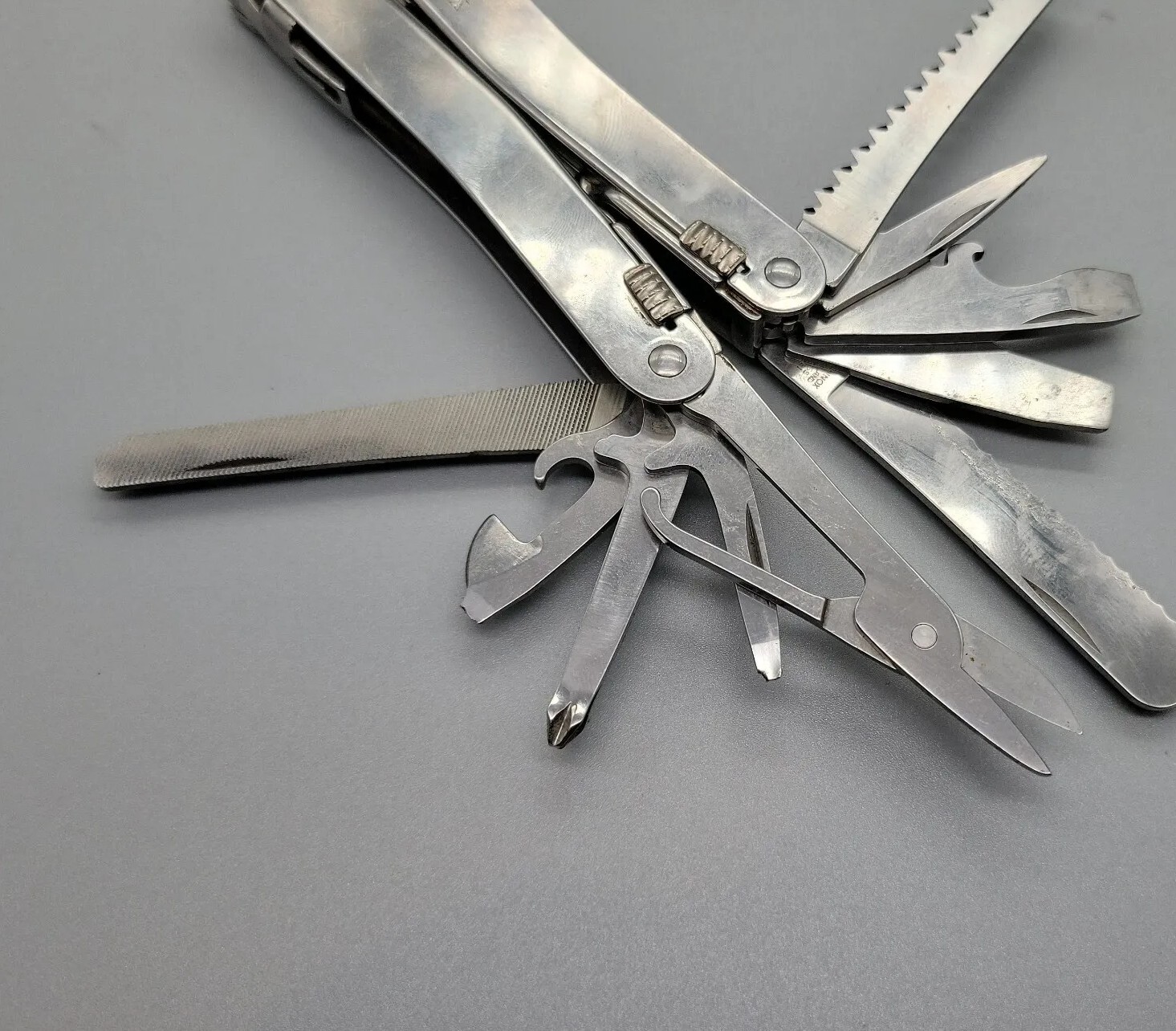 Victorinox Swiss Tool X Multi Tool w/ Leather Sheath – 28 Tools-Scissors Version