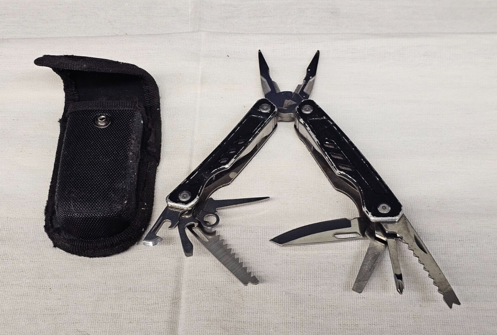 Ozark Trail Multitool Multi-Tool 10 in 1