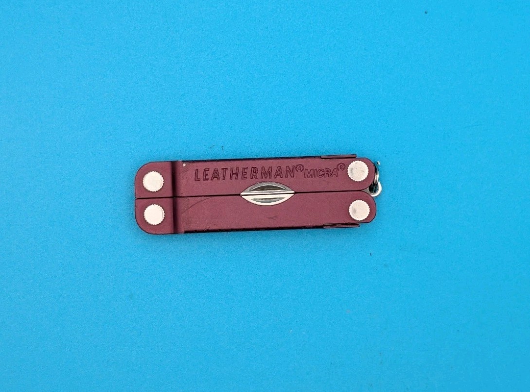 Leatherman Micra Multi-Tool, Knife, Scissors, Key Ring, Maroon!