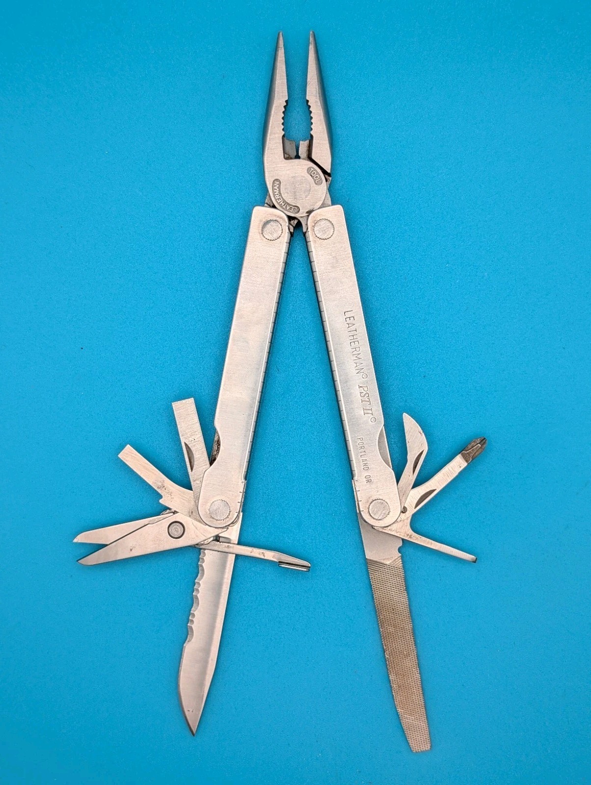 Leatherman PST 2 Multi Tool! 09/03 date stamp! Fast Shipping!