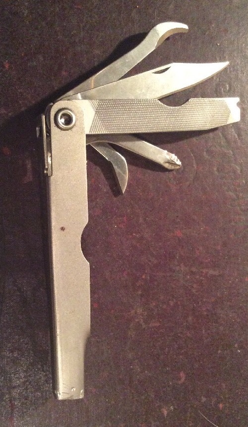 Schrade 5 MULTI Tool Pocket Knife File Phillips Screwdriver Bottle Opener Punch