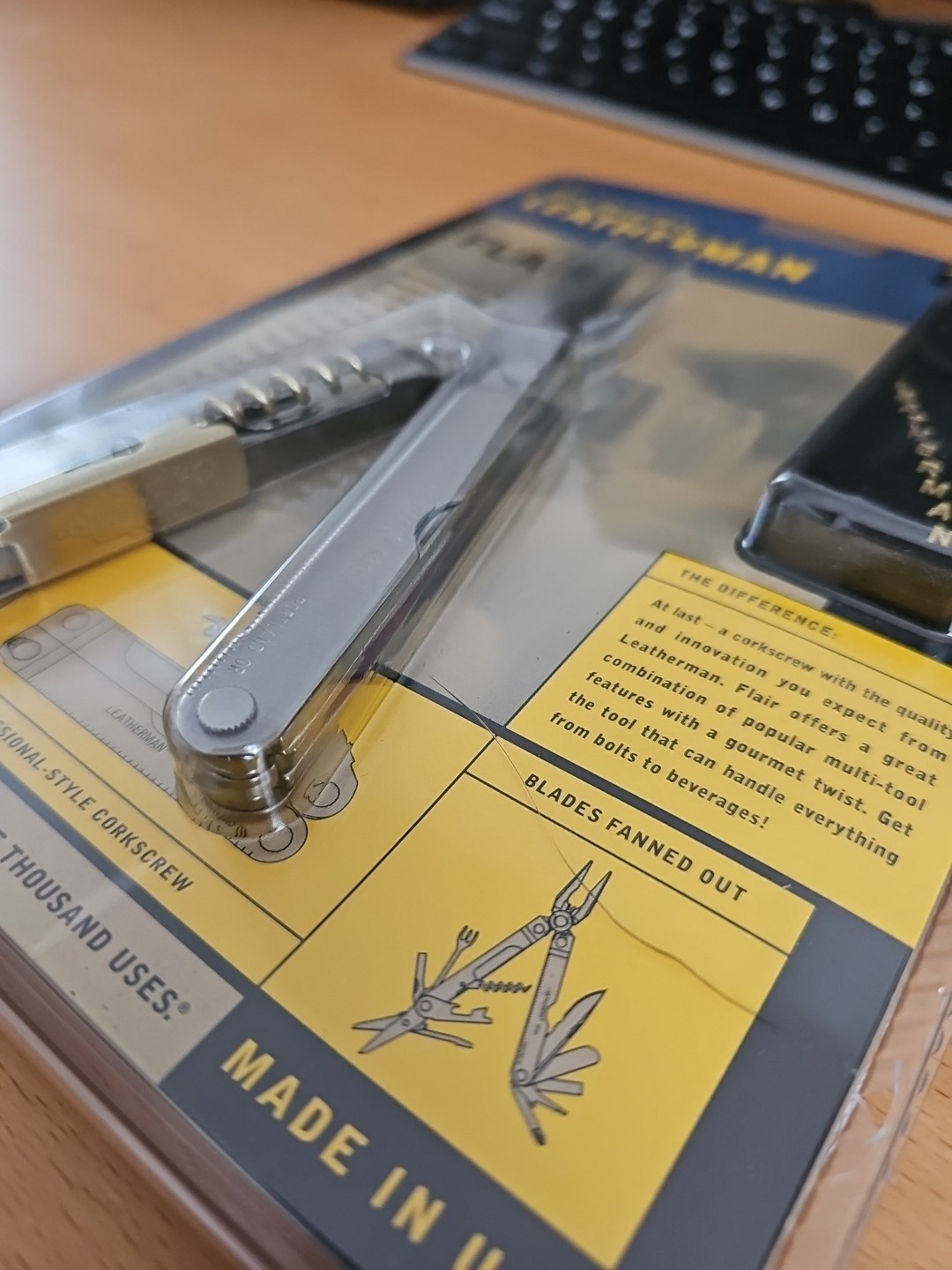 LEATHERMAN FLAIR ORIGINAL BLISTER PACK MULTI TOOL NEW