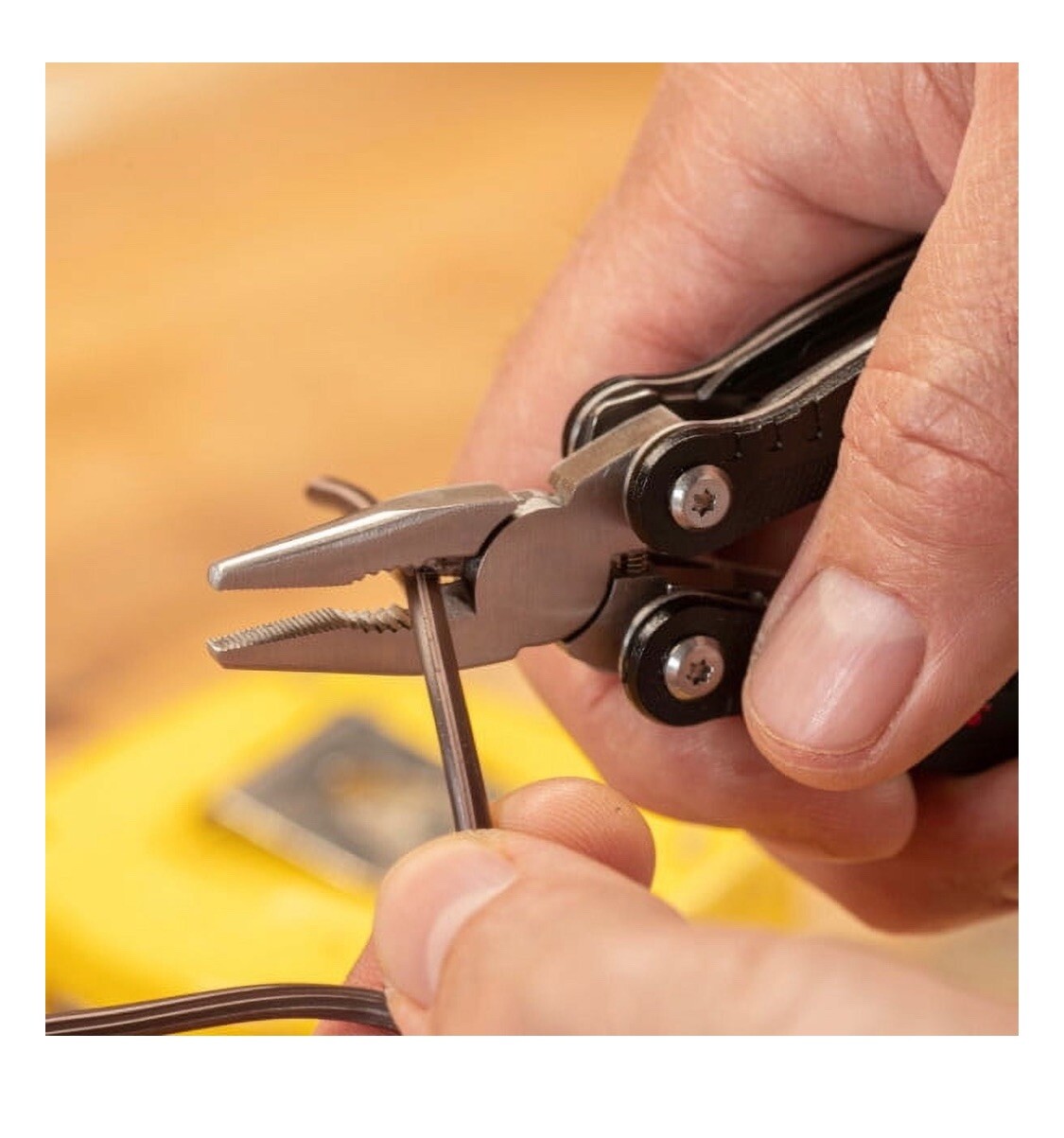 NIB Sealed Smith’s Combo Edge Sport: Knife/ 2-Step Sharpener/ Pliers Knife Set