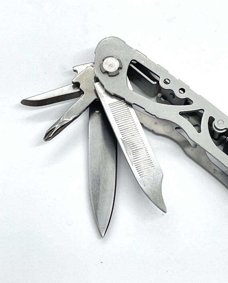 Husky 11 in 1 Silver Multi-Tool Stainless Steel Knife Pliers Drivers EDC