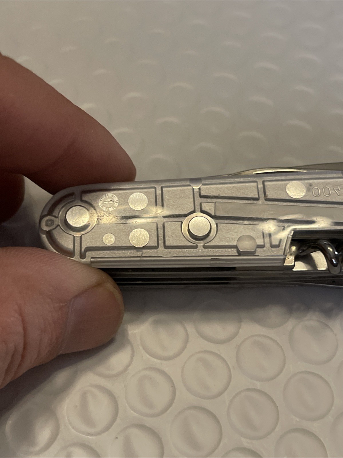 Victorinox Swiss Champ 1.6794.T7 31-in-1 MultiTool Pocket Knife Army Camping EDC
