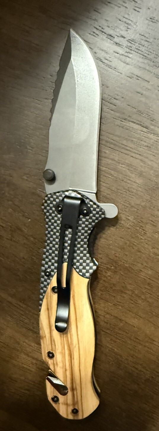 Pocket Knife Folding Tactical Knife Engraved with “BEST DAD” Great Gift Idea!